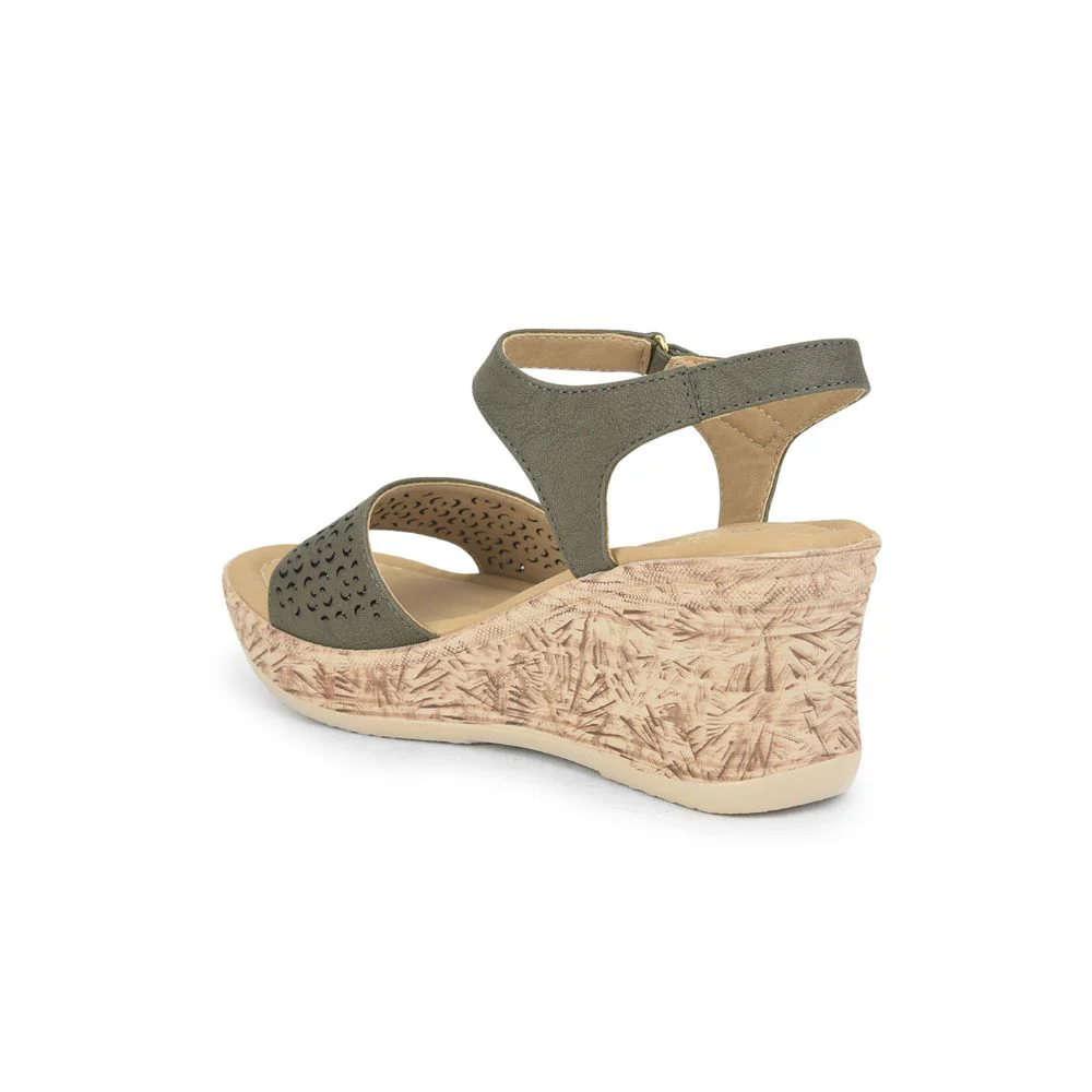 Senorita Casual Sandal For Ladies (Olgreen) DZL-867 By Liberty - Image 3