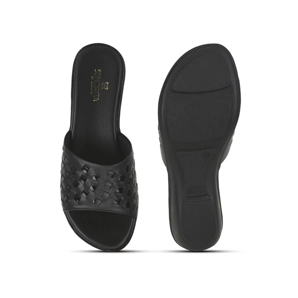 Senorita Ethnic Sandal For Ladies (Black) MDL-81 By Liberty - Image 3